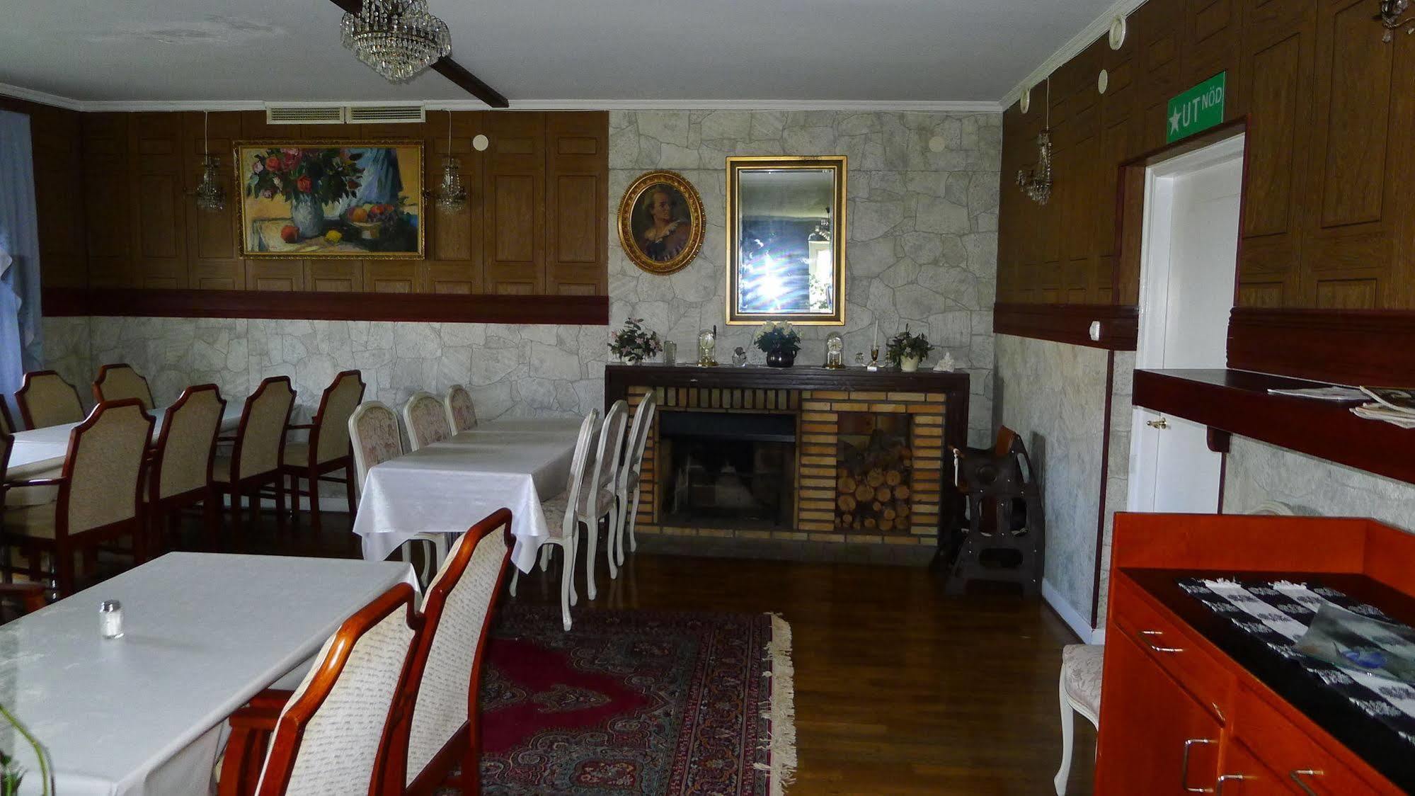 Grums Old House Экстерьер фото